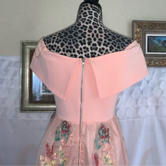 Gianni Bini Laura Floral off the shoulder Dress A25004 - Picture 6 of 14